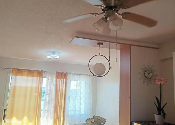 Casamia Sanremo Oasis Cebu アパート タリサイ